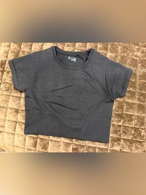 aerie Black Crop Short Sleeve Top